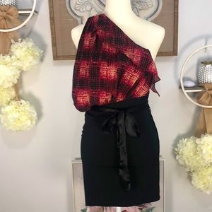 Bebe one shoulder burgundy & black draped flowy/fitted dress. Sz XXS. EUC